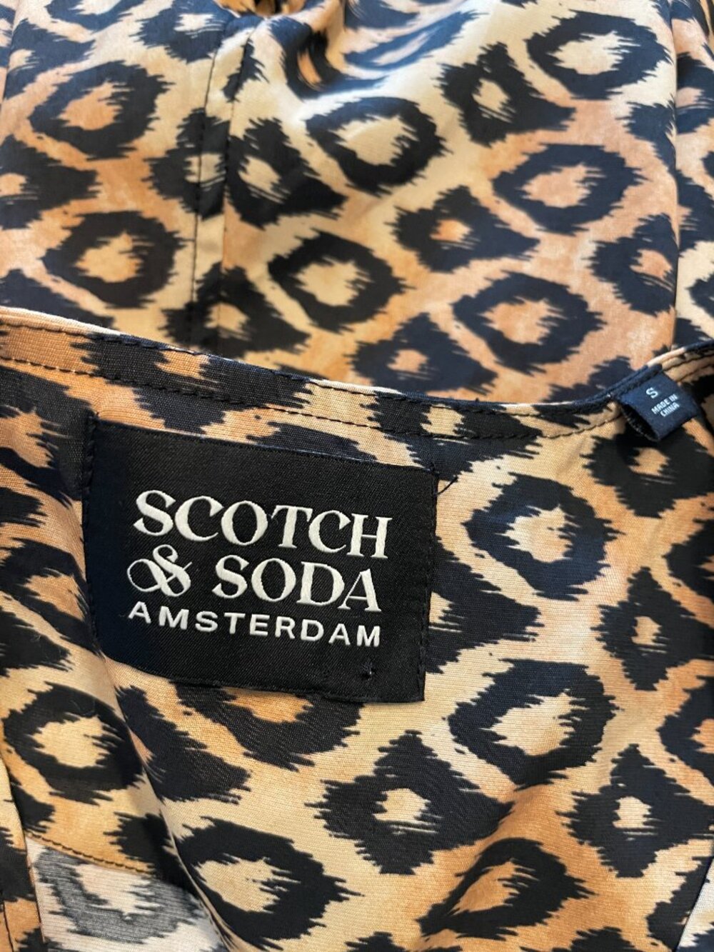 Scotch & Soda Animal Print Jumpsuit Sz S Black Tan Short Sleeve V-Neck Romper - Picture 7 of 10